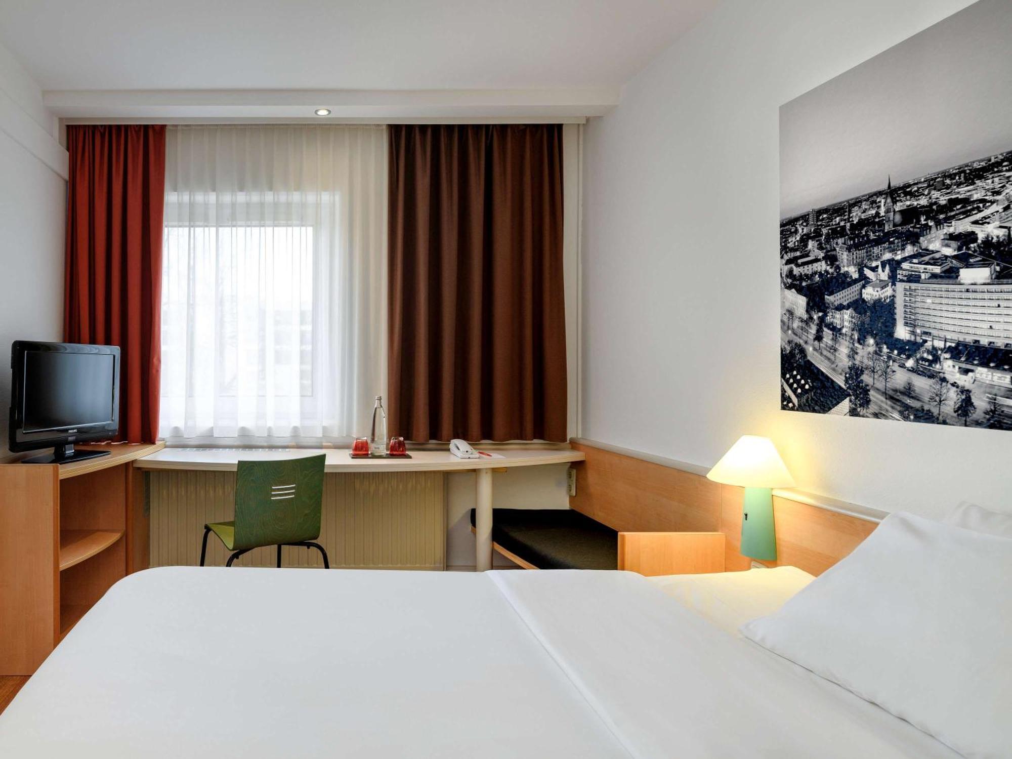 Ibis Hotel Hannover Medical Park Екстер'єр фото